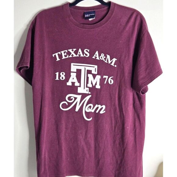 Women's Texas A&M University AGGIE MOM Maroon T Shirt Size Large Aggies - Picture 1 of 3